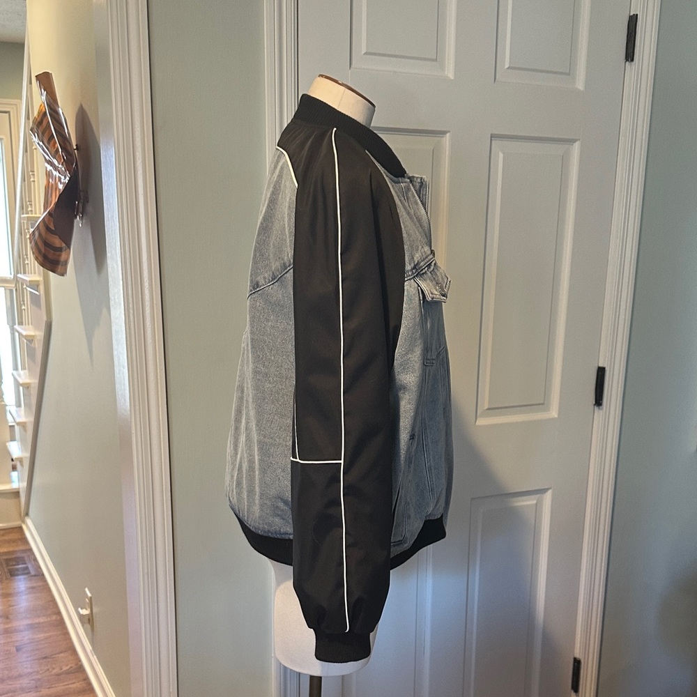 NWT Avec Les Filles Denim Jean Bomber Jacket Black Raglan Sleeves Sz Large - Picture 3 of 9